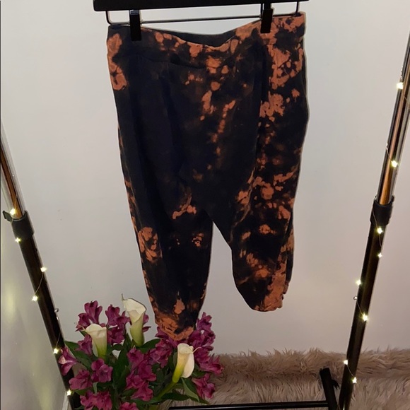 H&M Tie Dye Capri Drawstring Pants - Picture 5 of 9